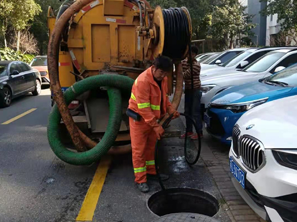 东乡排污管道清淤